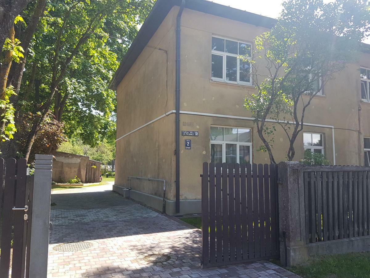 Studio Apartment In Private House Riga Exterior foto